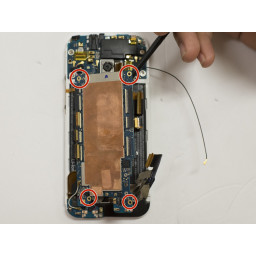 Замена материнской платы HTC One Remix